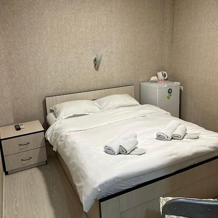 Mr Guest House Tbilisi Ngoại thất bức ảnh