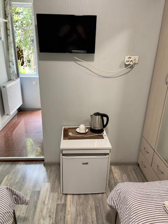 Mr Guest House Tbilisi Ngoại thất bức ảnh
